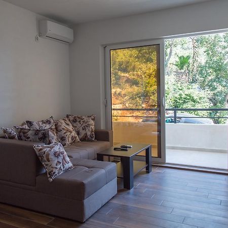 Del Mar Apartments Čanj Kültér fotó