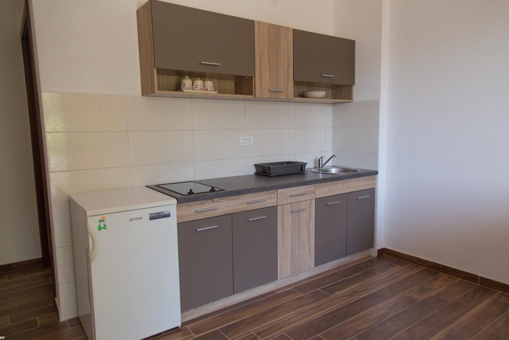 Del Mar Apartments Čanj Kültér fotó